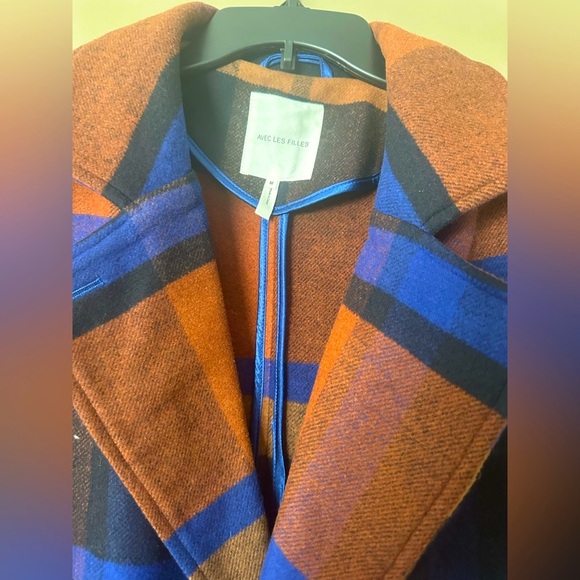 LAST CHANCE AVEC LES FILLES Wool Blend Plaid Raglan Coat - Picture 12 of 12